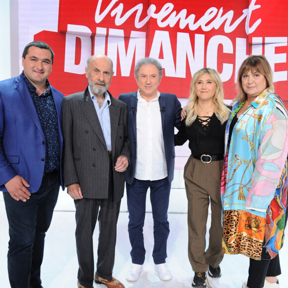 Exclusif - David Caumette, Guy Marchand, Michel Drucker, Bérengère Krief et Michele Bernier - Enregistrement de l'émission Vivement dimanche au studio Gabriel, presentée par Michel Drucker . Diffusion sur France 2 le 8 mai 2022.