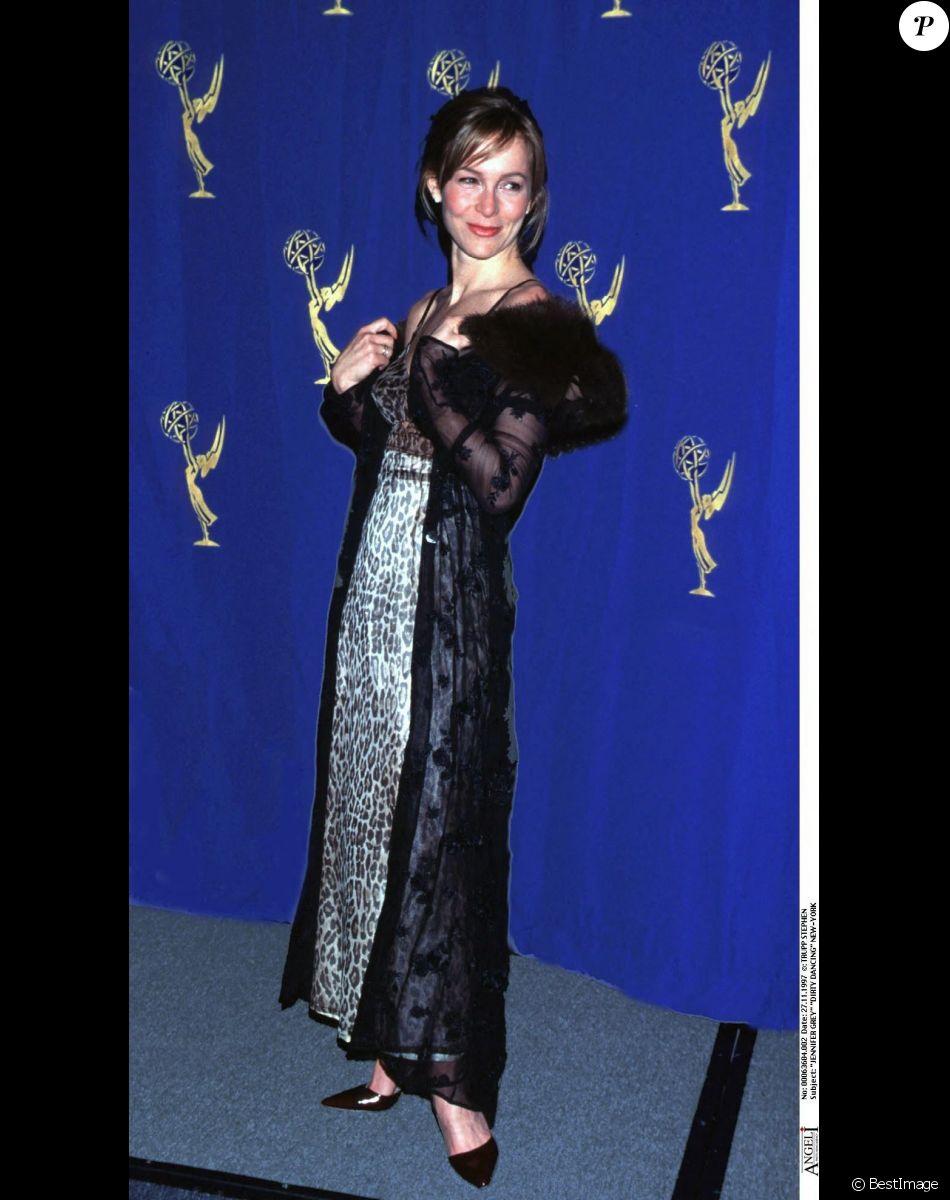 Jennifer Grey aux Emmy Awards en novembre 1997 à New York