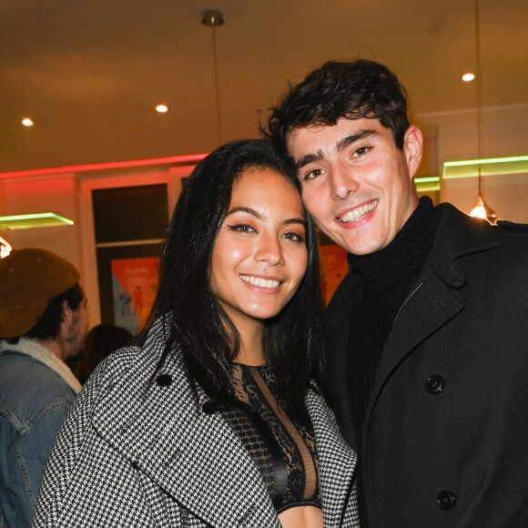 Exclusif - Vaimalama Chaves (Miss France 2019) et son compagnon, Nicolas Fleury - People à la générale du spectacle des Coquettes "Merci Francis" à l'Alhambra à Paris le 17 novembre 2021. © Coadic Guirec/Bestimage