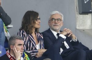 Pascal Praud et Catherine : Couple complice au stade près de Lilian Thuram amoureux, devant son fils