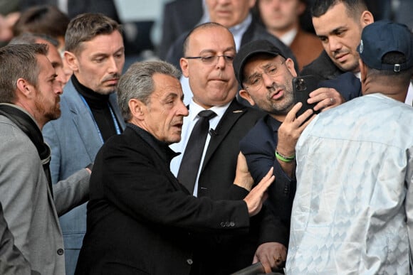 Nicolas Sarkozy - People au match de football de ligue 1 Uber Eats entre le Paris St Germain et Troyes (2-2) à Paris le 8 mai 2022.