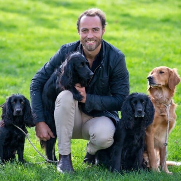 James Middleton a enfin trouvé le bonheur avec sa femme Alizée et ses six chiens. @ Instagram / James Middleton