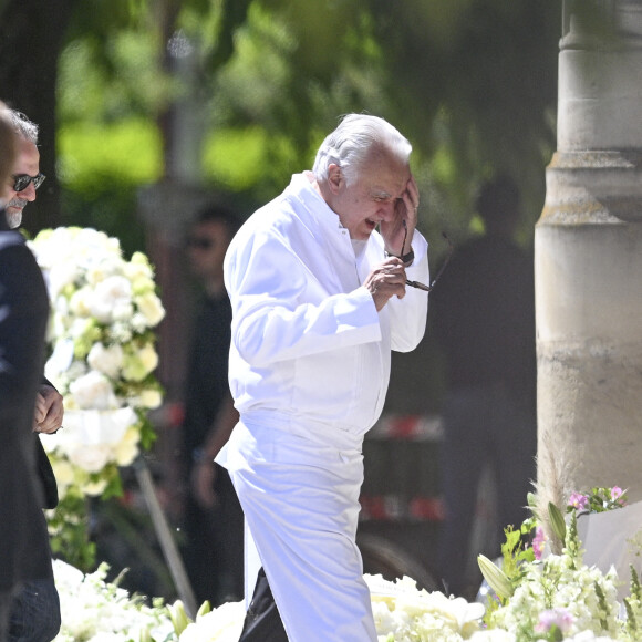 Le chef Alain Ducasse - Obsèques d'Antoine Alléno (fils du chef cuisinier français, trois étoiles au Guide Michelin Yannick Alléno) en la collégiale Notre-Dame de Poissy, France, le 13 mai 2022. © Jean-Baptiste Autissier/Panoramic/Bestimage 