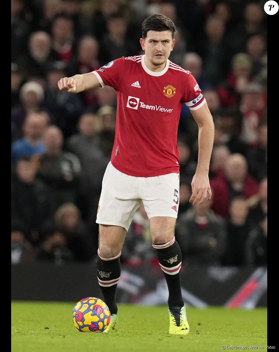 Harry Maguire - Match de football en Premier League : Manchester United remporte la victoire 3 à 1 face à Burnley au stade Old Trafford le 30 décembre 2021. © Andrew Yates/Sportimage/Cal Sport Media / Bestimage