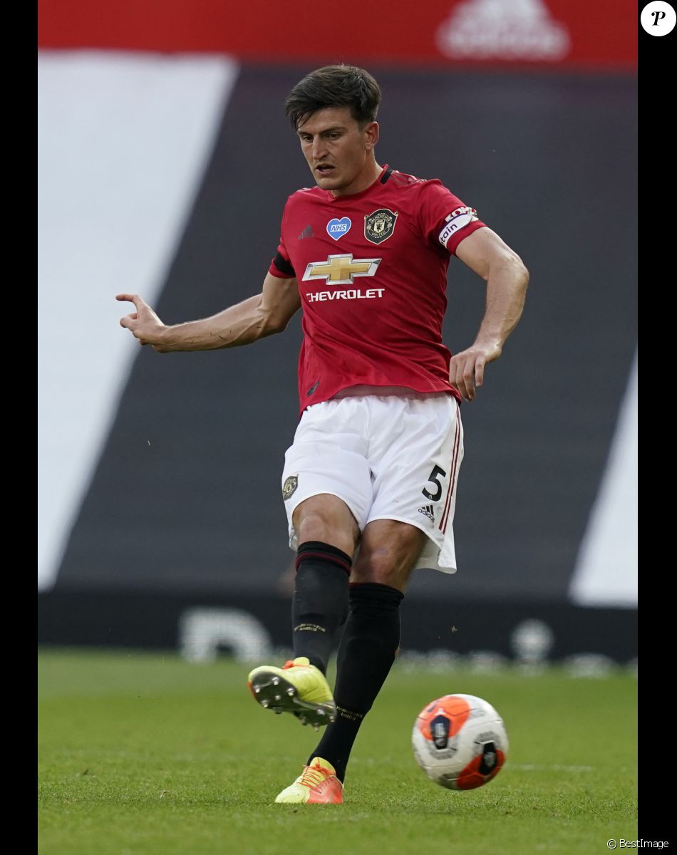 Harry Maguire - Grâce à Anthony Martial, Manchester United bat l'équipe de Sheffield Utd pour la 31 ème journée de Premier League, le 24 juin 2020 à Manchester.