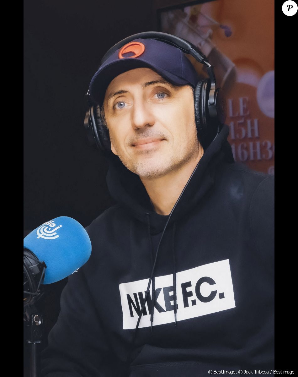 Exclusif - Gad Elmaleh - Gad Elmaleh était l'invité de CS Cohen sur Radio J à Paris le lundi 14 février 2022. © Jack Tribeca / Bestimage