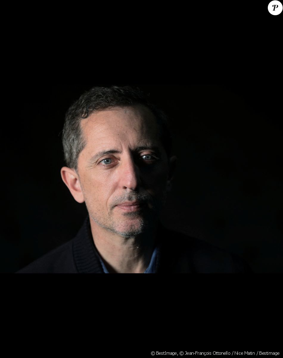 Exclusif - Gad Elmaleh avant les représentations de son nouveau spectacle du 3 et 4 décembre à la salle Prince-Pierre du Grimaldi Forum à Monaco, le 17 novembre 2020. © Jean-François Ottonello / Nice Matin / Bestimage