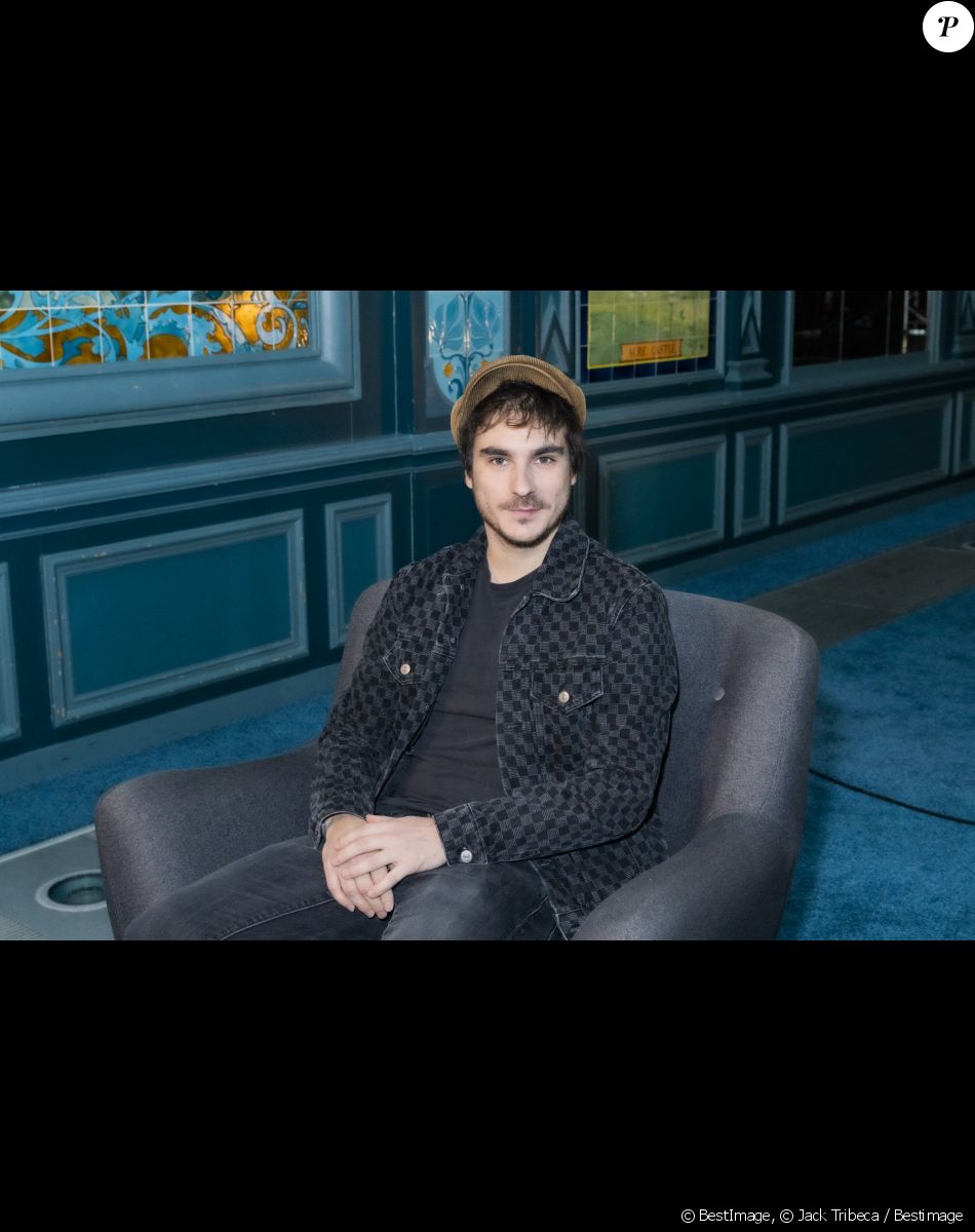 Exclusif - Gauvain Sers lors de l'enregistrement de l'émission "Olympiascope" à Paris, présentée par B.Montiel et diffusée le 17 mai sur Olympia TV, une chaîne du groupe Canal+ et en replay sur myCANAL. Le 20 avril 2022 © Jack Tribeca / Bestimage