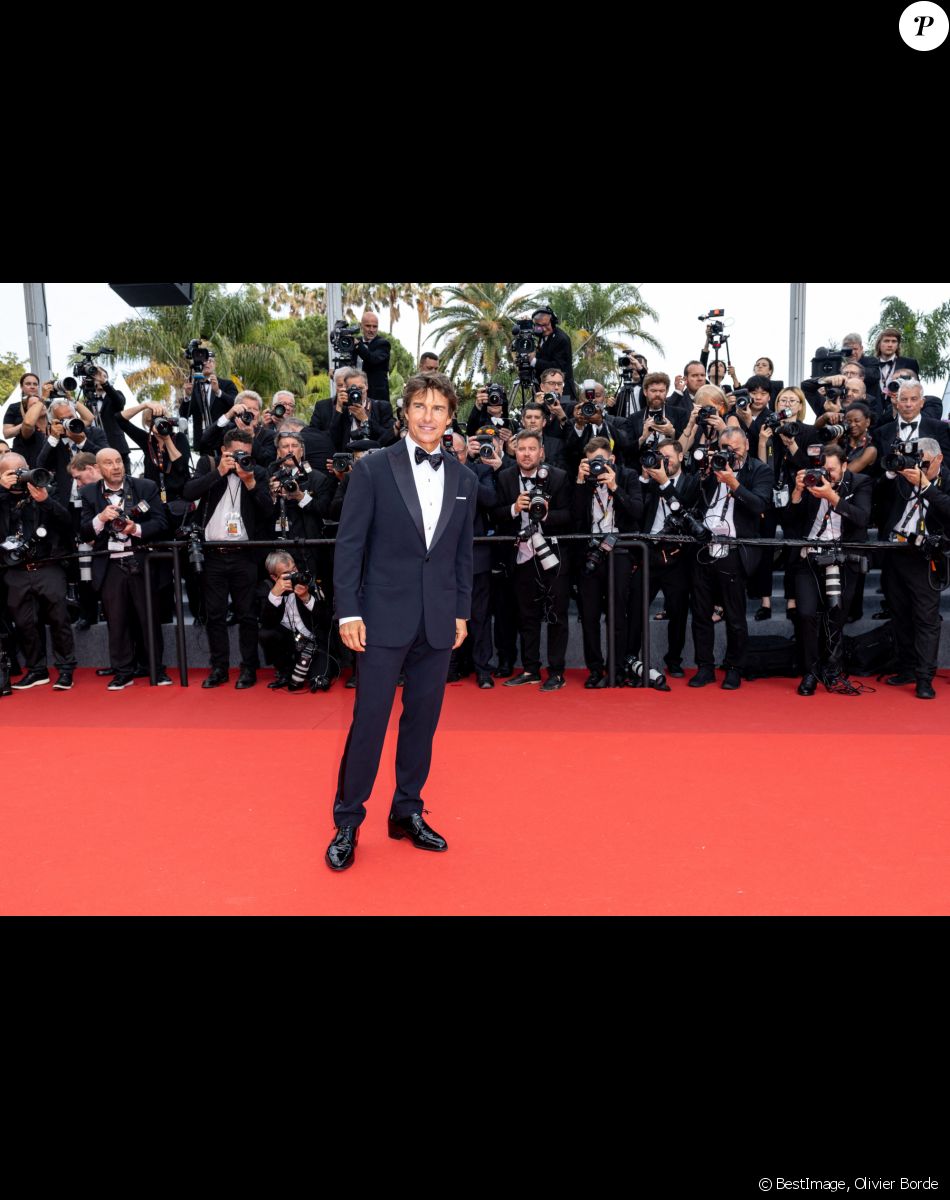 Tom Cruise - Montée des marches du film " Top Gun : Maverick " lors du 75ème Festival International du Film de Cannes. Le 18 mai 2022 © Olivier Borde / Bestimage
