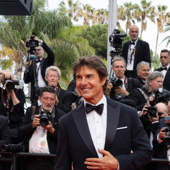 Tom Cruise - Montée des marches du film " Top Gun : Maverick " lors du 75ème Festival International du Film de Cannes. Le 18 mai 2022 © Olivier Borde / Bestimage 