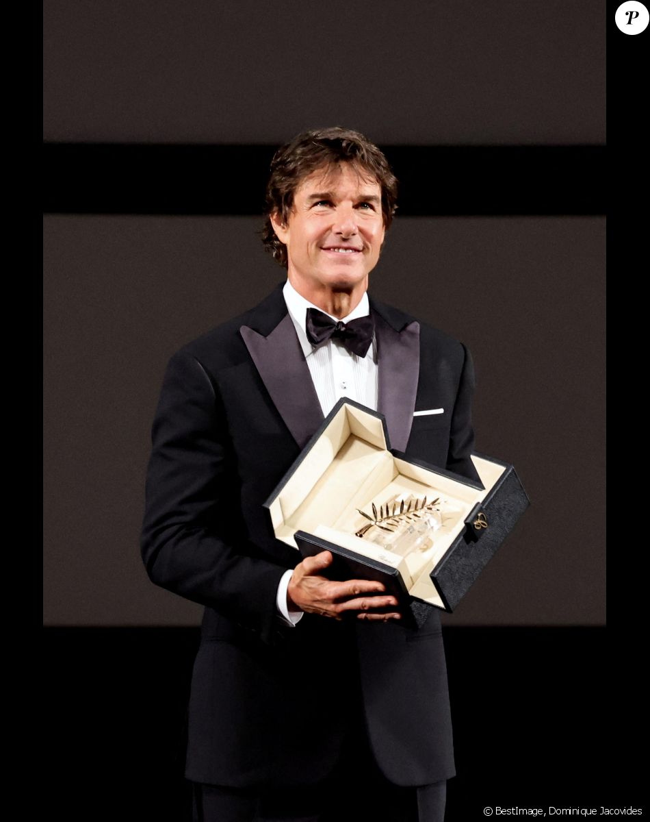 Remise de la palme d'honneur à Tom Cruise lors du 75ème Festival International du Film de Cannes. Le 18 mai 2022 © Dominique Jacovides / Bestimage