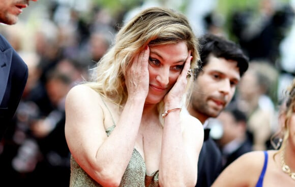 Valeria Bruni-Tedeschi - Montée des marches du film "Les Amandiers" lors du 75e Festival de Cannes. Le 22 mai 2022. © Dominique Jacovides / Bestimage