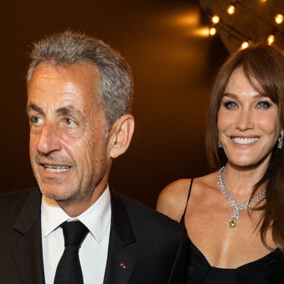 Carla Bruni et son mari Nicolas Sarkozy - Personnalités à la soirée "Women In Motion" par Kering au Château de la Castre lors du 75ème Festival International du Film de Cannes. Le 22 mai 2022 © Olivier Borde / Bestimage