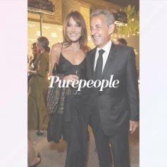 Carla Bruni en nuisette, au bras de Nicolas Sarkozy : apparition remarquée du couple à Cannes