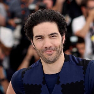 Tahar Rahim au photocall de "Don Juan" lors du 75ème Festival International du Film de Cannes, le 22 mai 2022. © Dominique Jacovides/Bestimage 