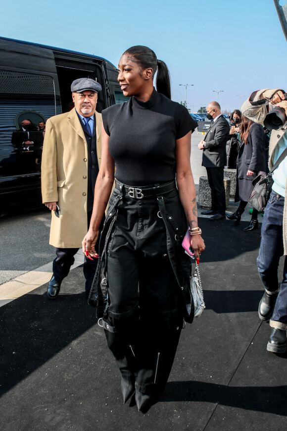 Aya Nakamura - Arrivées au défilé Balenciaga Automne/Hiver 2022/2023 lors de la Fashion Week de Paris au Bourget à Paris, France, le 6 mars 2022. © Da Silva-Perusseau/Bestimage 