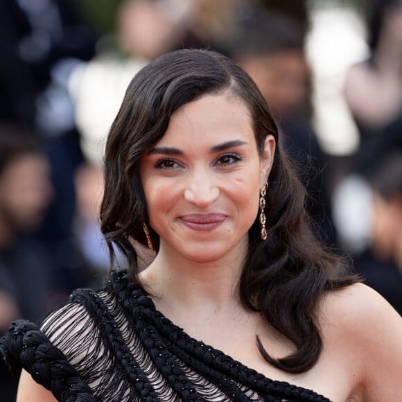 Camélia Jordana - Montée des marches du film " Elvis " lors du 75ème Festival International du Film de Cannes. Le 25 mai 2022 © Cyril Moreau / Bestimage 