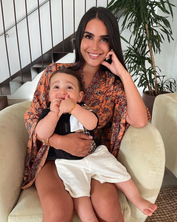 Camélia Benattia, épouse de Tarek Benattia qui n'est autre que le petit frère de la célèbre Nabilla Vergara.