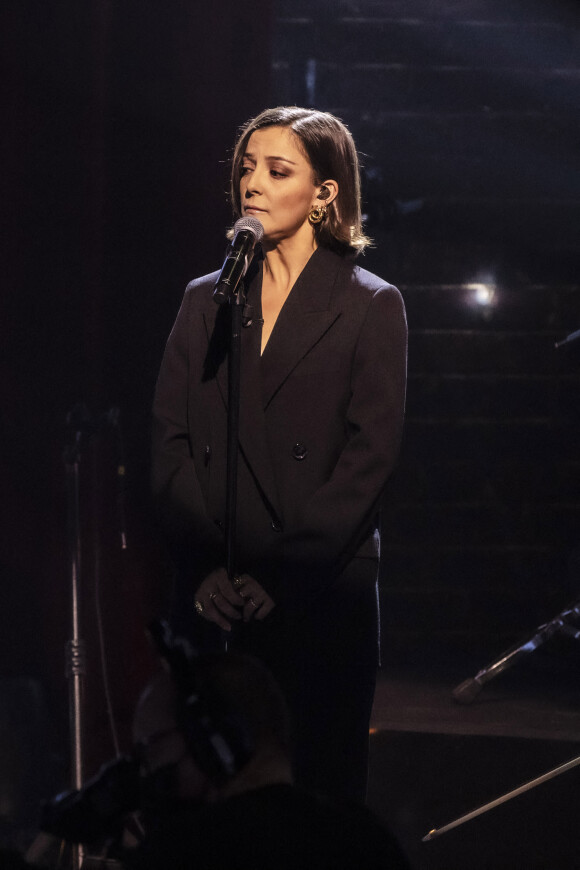 Exclusif - Camille Lellouche sur le plateau de l'émission On Est En Direct (OEED) du samedi 11 décembre, présentée par L.Salamé et L.Ruquier, à Paris, France, le 11 décembre 2021. © Jack Tribeca/Bestimage 