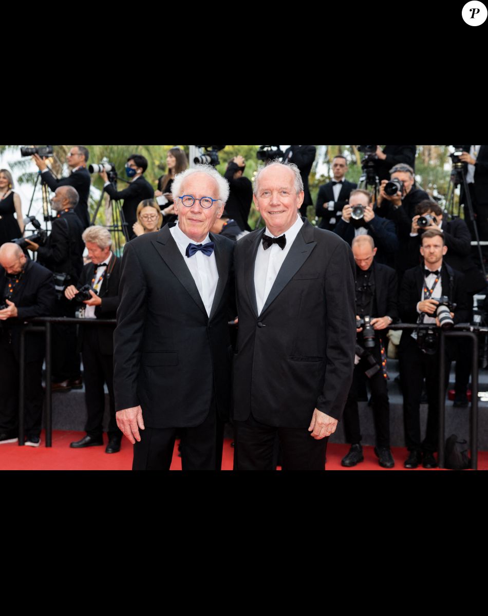 Luc et Jean-Pierre Dardenne - Montée des marches pour la cérémonie de clôture du 75ème Festival International du Film de Cannes. Le 28 mai 2022 © Olivier Borde / Bestimage