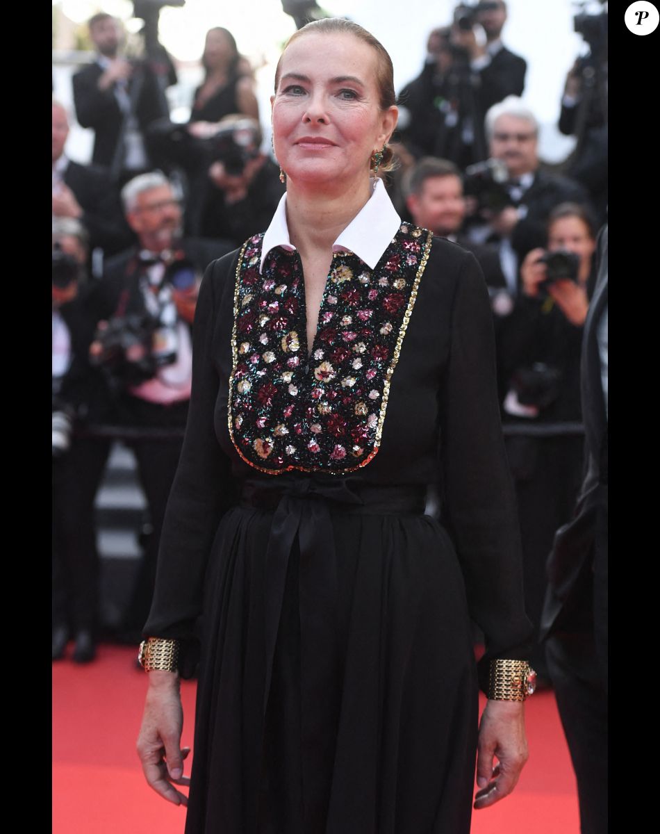 Carole Bouquet - Montée des marches pour la cérémonie de clôture du 75ème Festival International du Film de Cannes. Le 28 mai 2022 © Giancarlo Gorassini / Bestimage
