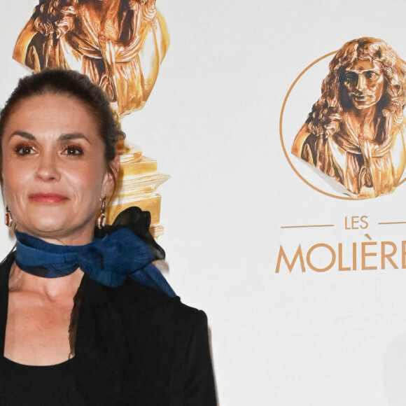 Barbara Schulz (Molière de la Comédienne dans un spectacle de Théâtre privé : Comme il vous plaira) au photocall de la 33ème cérémonie des Molière aux Folies Bergère à Paris le 30 mai 2022. © Coadic Guirec / Bestimage 