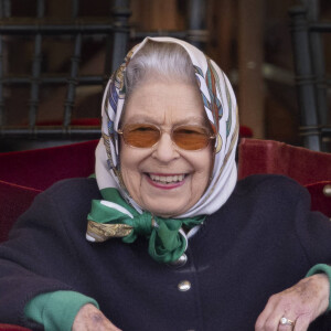 La reine Elisabeth II d'Angleterre assiste au "Royal Windsor Horse Show" à Windsor en présence du prince Edward, duc de Kent, et de sa femme, Sophie Rhys-Jones, comtesse de Wessex, Royaume Uni, le 13 mai 2022.