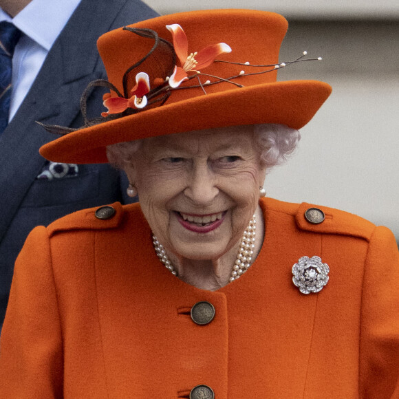La reine Elisabeth II d'Angleterre au lancement du Queen's Baton, relais des Jeux du Commonwealth 2022, au palais de Buckingham à Londres, Royaume Uni, le 7, 2021.
