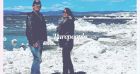 Jean-Luc Reichmann en road-trip avec Nathalie : main aux fesses et petit bisous, le couple se lâche
