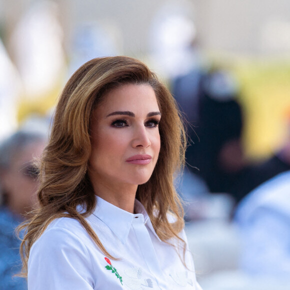 Le roi Abdallah de Jordanie et la reine Rania assistent à la remise de prix Human Fraternity à Abou Dabi le 26 février 2022. 