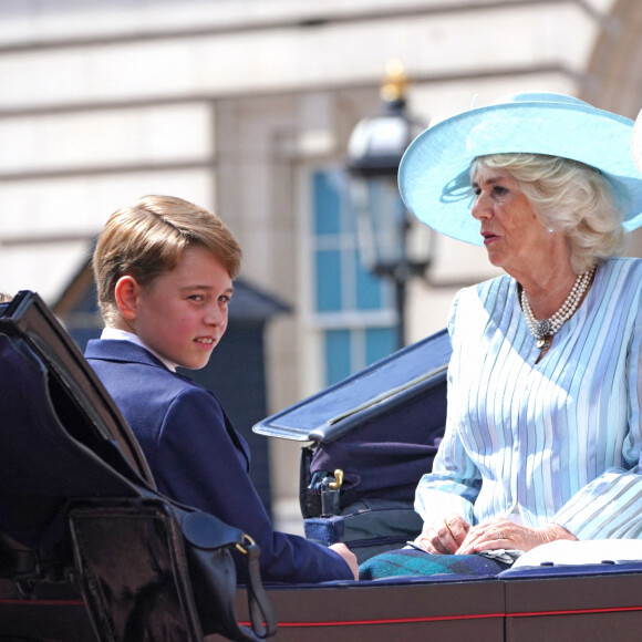 Le prince George, Camilla Parker Bowles, duchesse de Cornouailles, Catherine Kate Middleton, duchesse de Cambridge - Les membres de la famille royale lors de la parade militaire "Trooping the Colour" dans le cadre de la célébration du jubilé de platine (70 ans de règne) de la reine Elizabeth II à Londres, le 2 juin 2022.