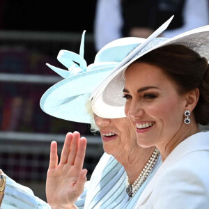 Catherine Kate Middleton, duchesse de Cambridge, Camilla Parker Bowles, duchesse de Cornouailles - Les membres de la famille royale lors de la parade militaire "Trooping the Colour" dans le cadre de la célébration du jubilé de platine (70 ans de règne) de la reine Elizabeth II à Londres, le 2 juin 2022. 