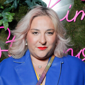Marilou Berry - People à la soirée "Kimpton Music Festival" à l'hôtel Kimpton Saint-Honoré à Paris. Le 1er juin 2022 © Christophe Clovis / Bestimage Le 1er juin 2022, le Kimpton St Honoré Paris a réalisé son premier Kimpton Festival en présence de nombreuses célébrités, en plein coeur de Paris. Le Directeur Régional du groupe hôtelier IHG, C.Laure, la Directrice Générale de l'hôtel Kimpton St Honoré Paris, L.Elmaleh ainsi que la fondatrice de l'agence de RP Sandra and Co, S.Sisley ont convié les personnalités à une soirée musicale exceptionnelle : concert privé du pianiste virtuose S.Pamart, DJ set enflammé de Polocorp et showcase de la plus célèbre des drag queens françaises N.Doll... Cet événement festif était également l'occasion de (re)découvrir ce joyau architectural inauguré en août dernier. Le boutique hôtel 5 étoiles dispose d'un magnifique rooftop bar, Sequoia, où les convives ont pu profiter d'une vue à 360 degrés sur les monuments parisiens. La fête s'est poursuivie au sein du restaurant californien de l'hôtel, Montecito, où les invités ont dansé jusqu'au bout de la nuit. Cette nouvelle adresse apporte un nouveau souffle à l'hôtellerie de luxe avec son design ludique et se démarque par son style élégant et décontracté. Les noctambules s'y sont réunis pour célébrer le pride month autour d'une programmation musicale inédite et une scénographie majestueuse digne des plus grands festivals. A night to remember!