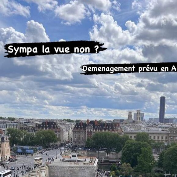 Stéphane Plaza a partagé cette photo sur Instagram, visiblement depuis son nouvel appartement. Juin 2022.