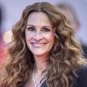 Julia Roberts - Montée des marches du film " Armageddon Time " lors du 75ème Festival International du Film de Cannes.© Cyril Moreau / Bestimage 