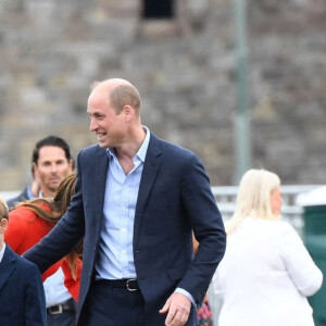 Le prince William, duc Cambridge, et le prince George - Le duc et la duchesse de Cambridge, et leurs enfants, en visite à Cardiff, à l'occasion du jubilé de platine de la reine d'Angleterre. Le 4 juin 2022 