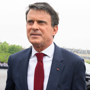 Manuel Valls - Cérémonie de commémoration de la 77ème de la Victoire du 8 mai 1945, à l'Arc de Triomphe, Paris le 8 mai 2022. © Jacques Witt / Pool / Bestimage 