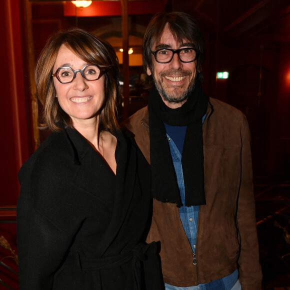 Exclusif - Alexia Laroche Joubert et son compagnon Mathieu Grinberg - Générale du chanteur Amir Haddad, seul-en-scène dans la pièce "Sélectionné" mise en scène par S. Suissa au théâtre Edouard VII à Paris le 28 mars 2022. © Veeren/Bestimage