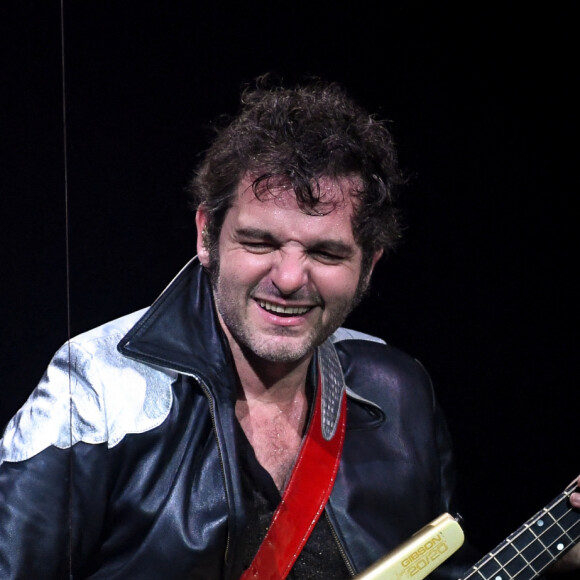 Matthieu Chedid (M) en concert au palais Nikaia lors de sa tournée "Grand Petit Concert" à Nice le 24 novembre 2019. © Lionel Urman/Bestimage