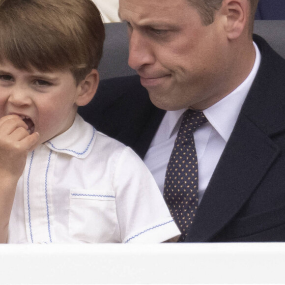 Le prince Louis de Cambridge, Le prince William, duc de Cambridge, - Jubilé de platine de la reine Elisabeth II d'Angleterre à Bukingham Palace à Londres, le 5 juin 2022. 