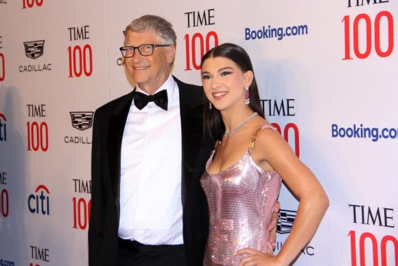 Bill Gates et Phoebe Adele Gates au photocall du gala "Time 100" au Lincoln Center à New York, le 8 juin 2022. 
