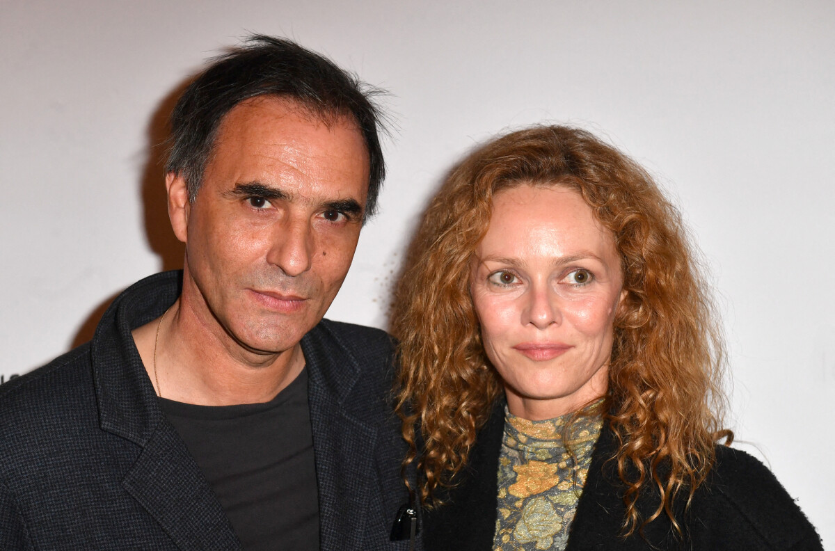 Photo Semi Exclusif Vanessa Paradis et son mari Samuel Benchetrit