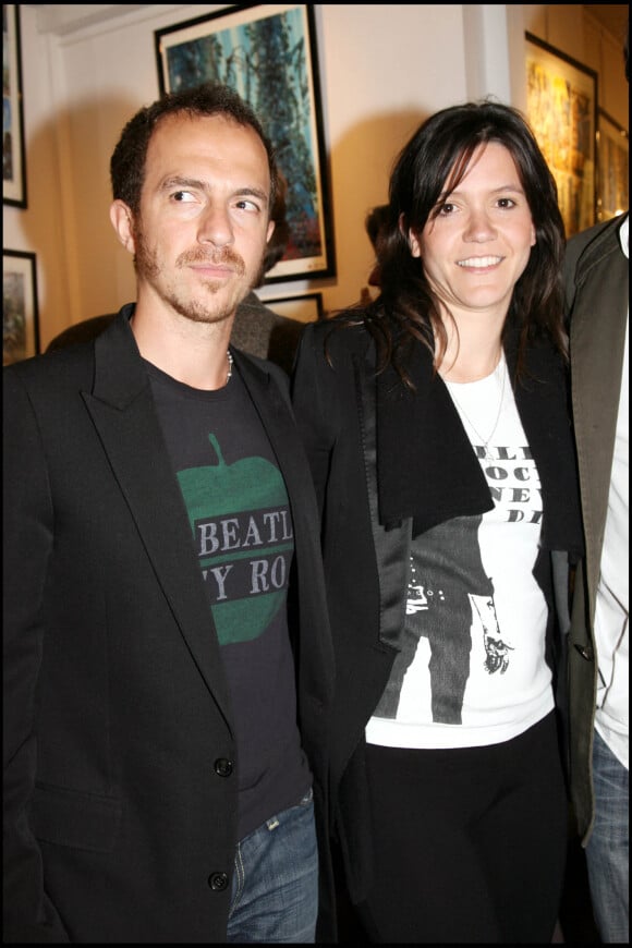 Exclusif - Calogero et son ex-femme Hortense - Vincent Perez présente sa bande-dessinée "La forêt" à la galerie Daniel Maghen à Paris, le 11 mai 2007