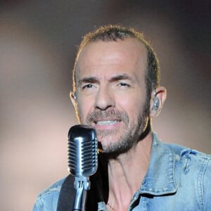 Exclusif - Calogero - Enregistrement de la 2ème partie de soirée de l'émission "La Chanson secrète 7" à la Scène musicale à Paris, qui sera diffusée le 15 janvier 2021 sur TF1. Après le succès des précédentes éditions, " LA CHANSON SECRETE ", présentée par N.ALIAGAS et produite par DMLS TV, revient sur TF1. 8 artistes ne savent rien de ce qui va se passer pour eux ! Ils ont accepté de jouer le jeu, de se laisser totalement surprendre, émouvoir, parfois même déstabiliser car ils vont découvrir en même temps que les téléspectateurs une surprise : une chanson qui leur est chère revisitée et réinterprétée par un artiste. Des mises en scène spectaculaires au service de l'émotion... Et des émotions fortes pour l'artiste assis dans le fauteuil grâce à la venue sur le plateau de proches et d'invités inattendus. Les téléspectateurs seront aux premières loges pour vivre ces moments d'intimité musicale rare. © Gaffiot-Moreau / Bestimage 