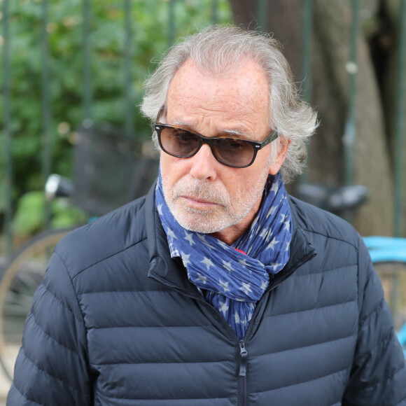 Michel Leeb - Hommage à Guy Bedos en l'église de Saint-Germain-des-Prés à Paris.