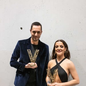 Grand Corps Malade (Victoire de la chanson originale) et Camille Lellouche (Victoire de la chanson originale) - Backstage de la 36ème édition des Victoires de la Musique à la Seine Musicale à Boulogne-Billancourt, France, le 12 février 2021. © Cyril Moreau/Bestimage 