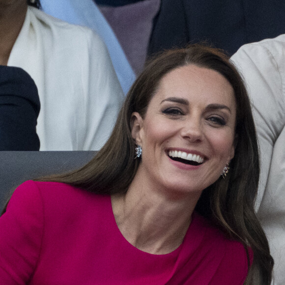 Kate Catherine Middleton, duchesse de Cambridge - La famille royale d'Angleterre lors de la parade devant le palais de Buckingham, à l'occasion du jubilé de la reine d'Angleterre. le 5 juin 2022