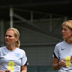 Le prince William visite St George's Park à Burton-on-Trent, pour rencontrer l'équipe féminine d'Angleterre avant l'Euro féminin de l'UEFA 2022. Le 15 juin 2022.