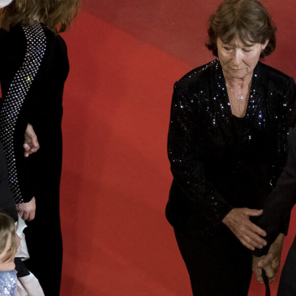 Marianne Hoepfner, son mari Jean-Louis Trintignant et Mathieu Kassovitz - Montée des marches du film "Happy End" lors du 70ème Festival International du Film de Cannes, France, le 22 mai 2017. © Norbert Scanella/Pool/Bestimage 