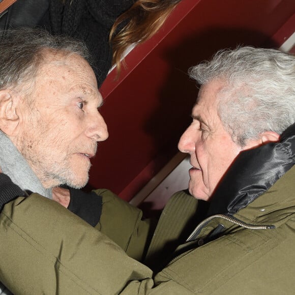 Exclusif - Jean-Louis Trintignant et Claude Lelouch - Jean-Louis Trintignant célèbre ses 88 ans sur la scène du théâtre de la Porte Saint-Martin ou il lit des poèmes de Prévert, Vian, Leprest ou encore Apollinaire à Paris le 11 décembre 2018. © Coadic Guirec/Bestimage 